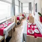 Gaestehaus Bakker Gæstehus 3*