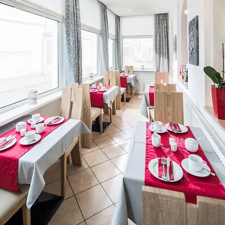 Gaestehaus Bakker Pensjonat 3*